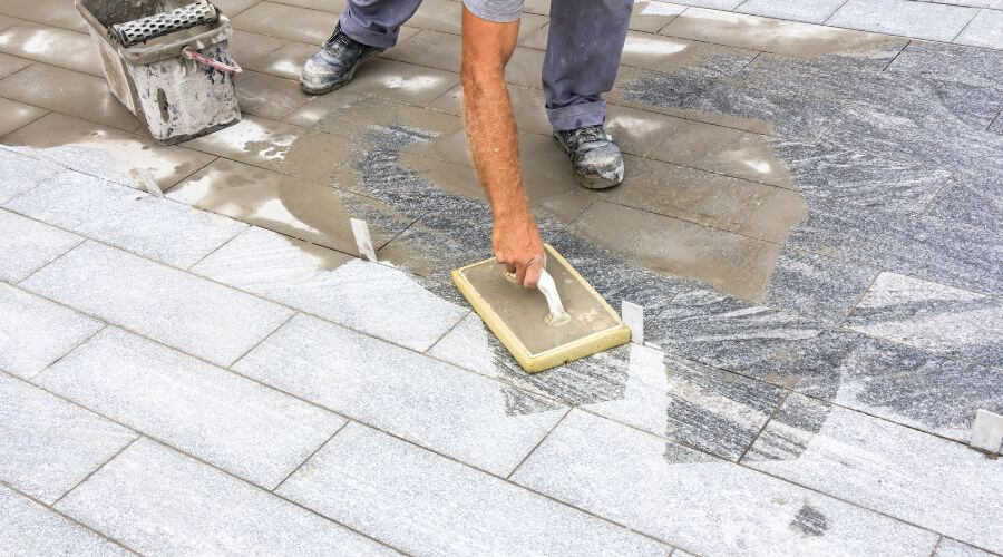 Professional gutter cleaning in Buford, WY